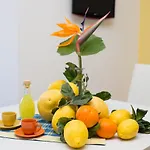 Alojamento de Acomodação e Pequeno-almoço Lemon Flats Sorrento
