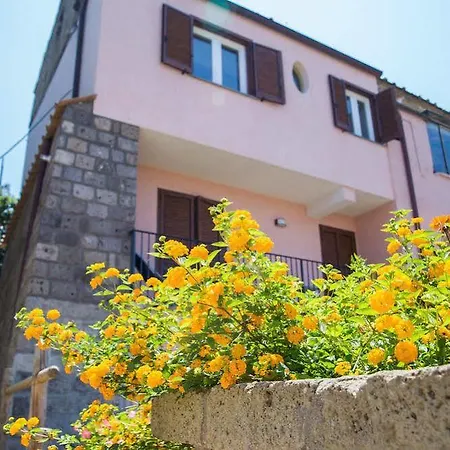 Bed & Breakfast Lemon Flats 4*