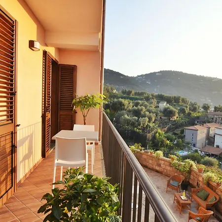 Lemon Flats Sorrento