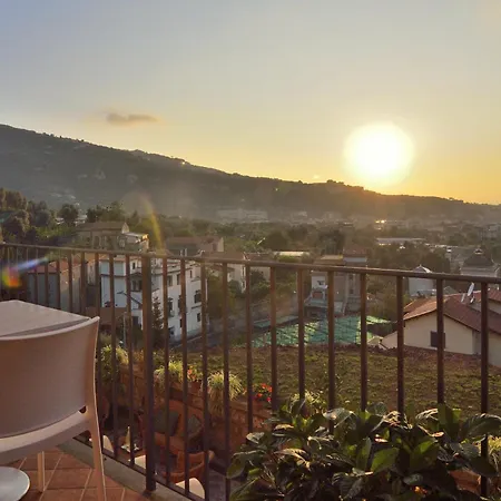 Bed & Breakfast Lemon Flats