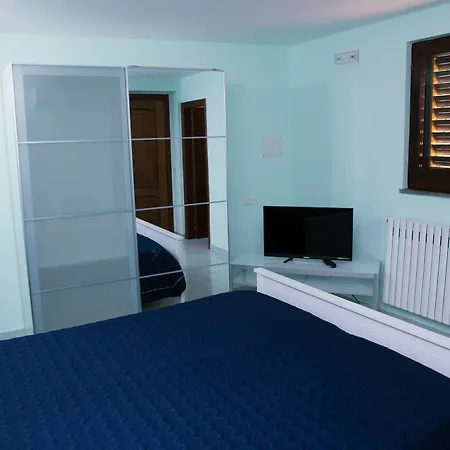 Bed & Breakfast Lemon Flats